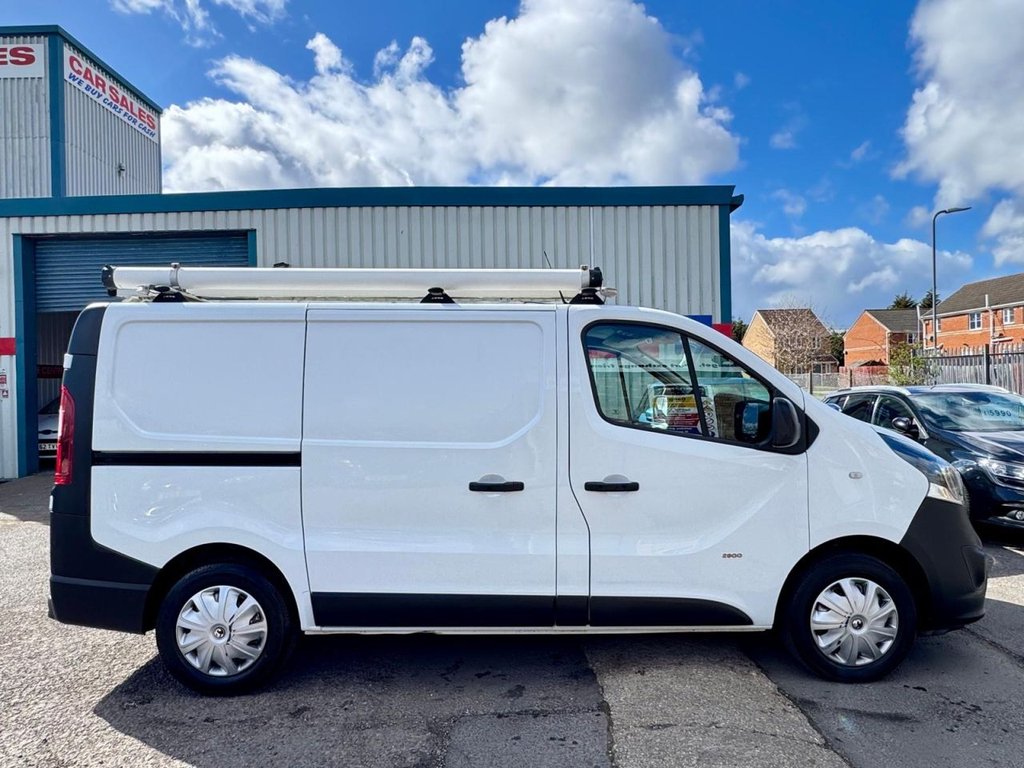 Used Vauxhall Vivaro 2015 for sale - 78140733: Photo 11