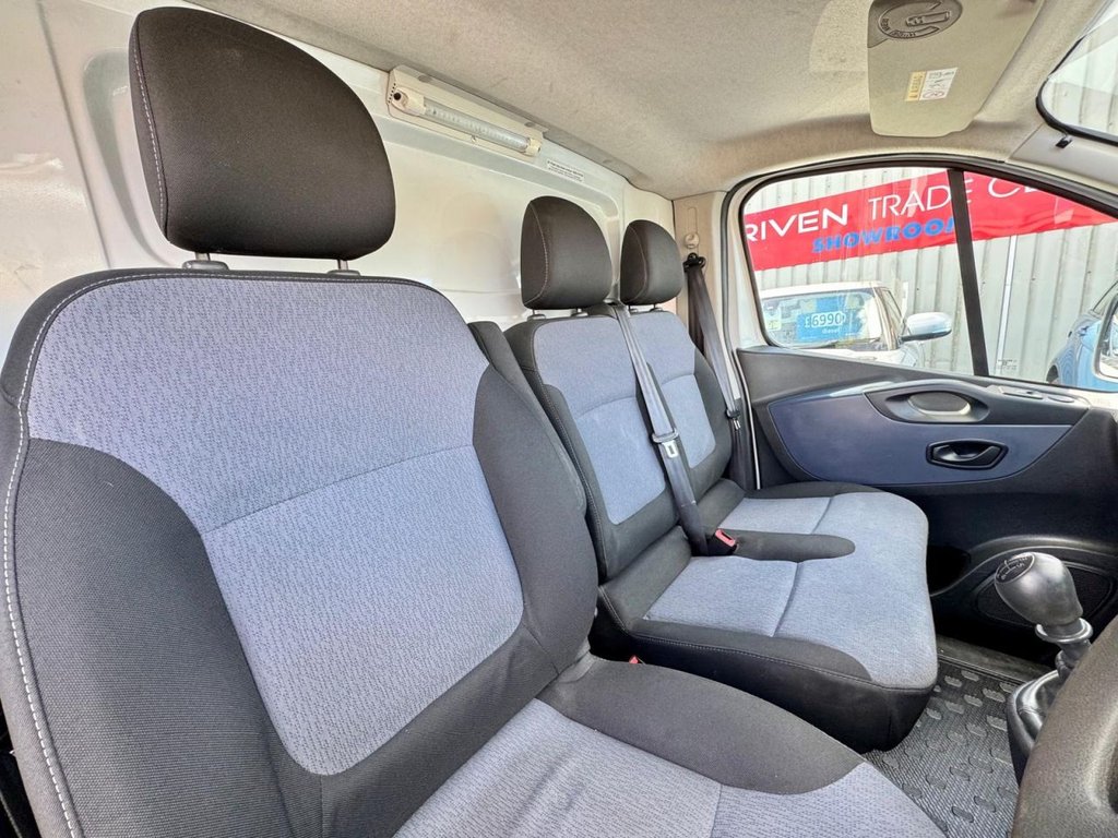 Used Vauxhall Vivaro 2015 for sale - 78140733: Photo 7