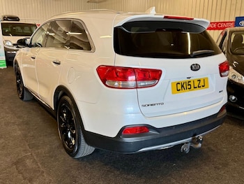 Used Kia Sorento 2015 for sale - 79472950: Photo