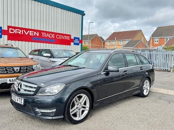 Used Mercedes-Benz C Class 2013 for sale - 79103947: Photo