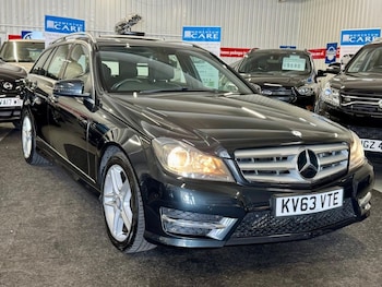 Used Mercedes-Benz C Class 2013 for sale - 79103947: Photo