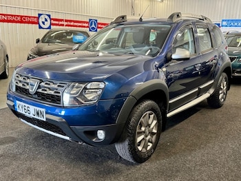 Used Dacia Duster 2016 for sale - 79209879: Photo