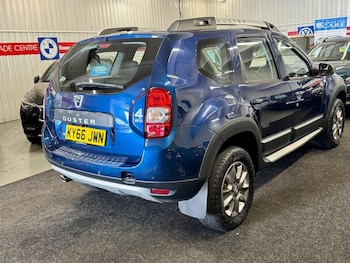 Used Dacia Duster 2016 for sale - 79209879: Photo