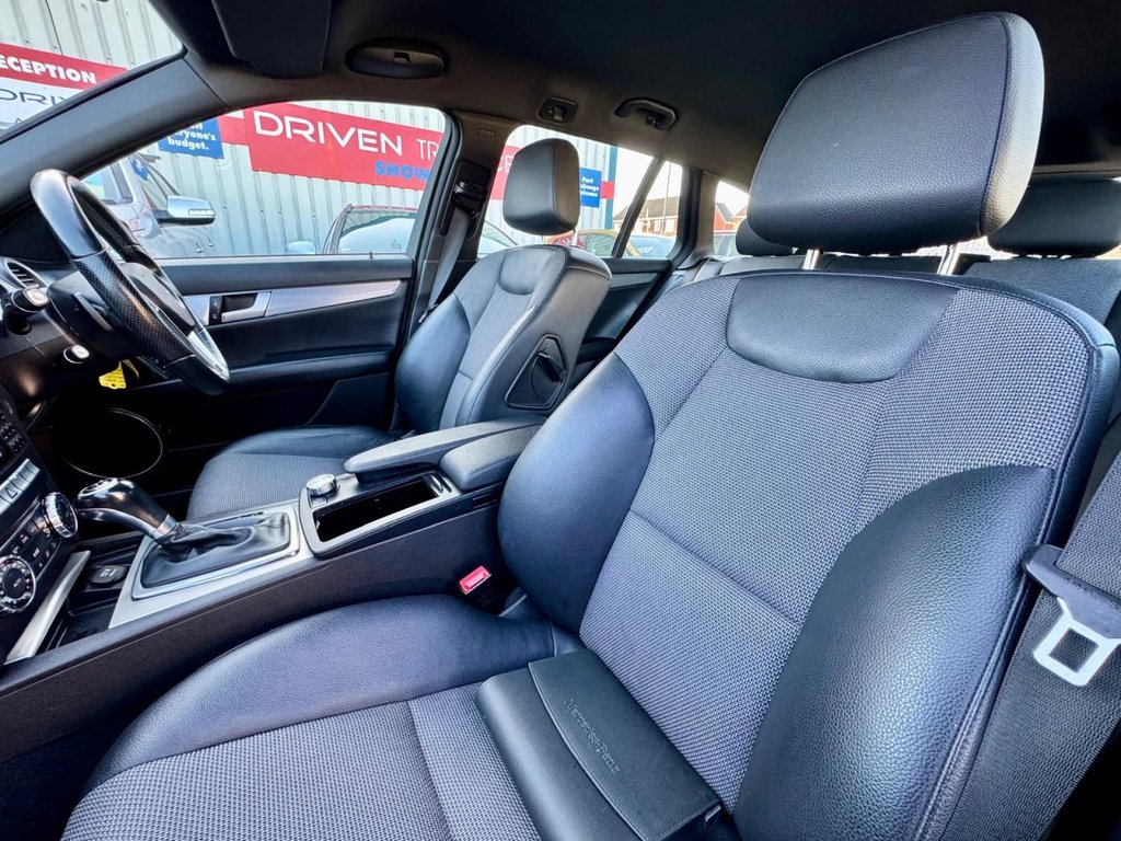 Used Mercedes-Benz C Class 2012 for sale - 77734379: Photo 11