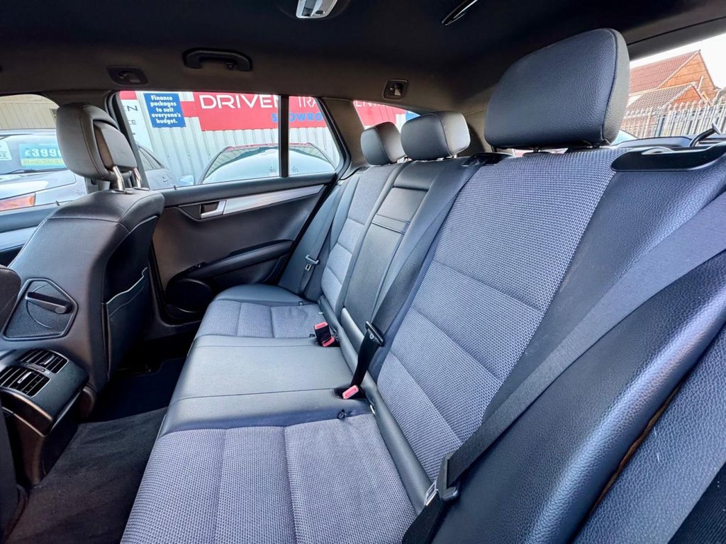 Used Mercedes-Benz C Class 2012 for sale - 77734379: Photo 15