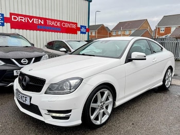 Used Mercedes-Benz C Class 2015 for sale - 77258141: Photo