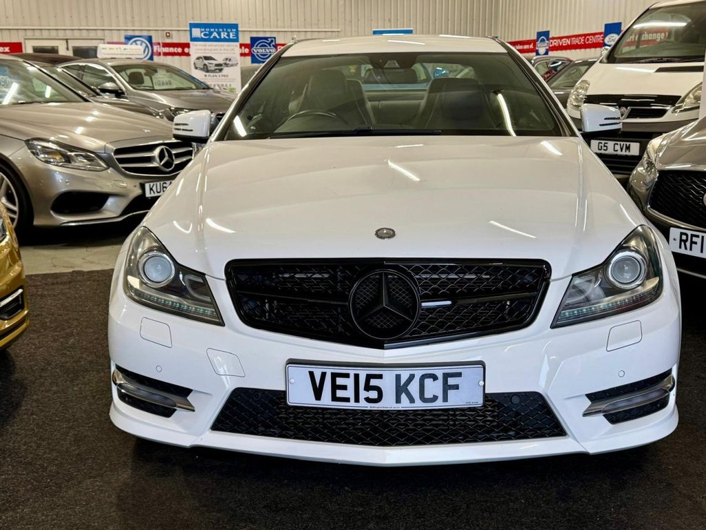 Used Mercedes-Benz C Class 2015 for sale - 77258141: Photo 2