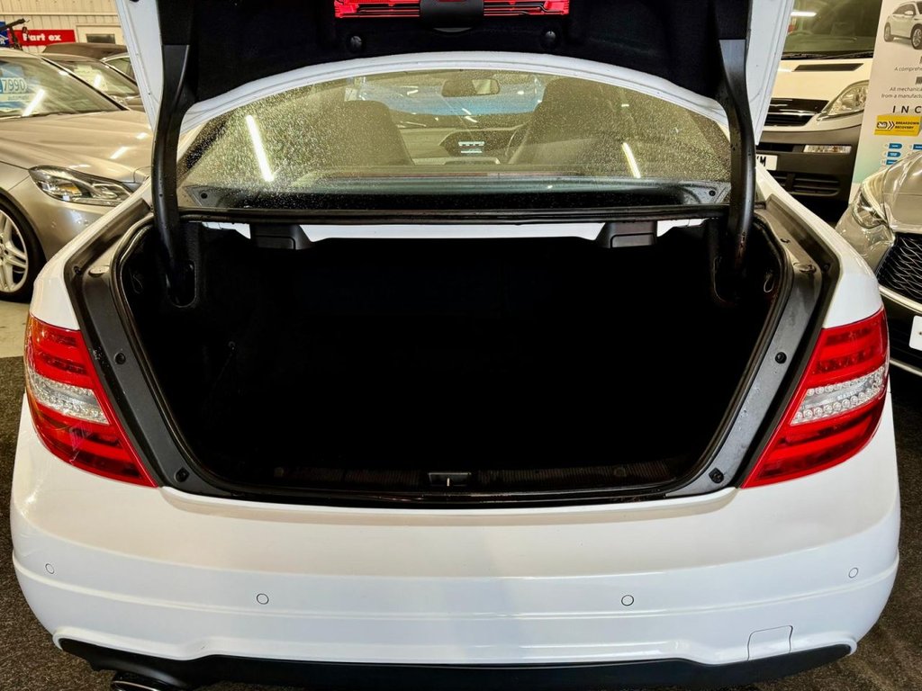 Used Mercedes-Benz C Class 2015 for sale - 77258141: Photo 5