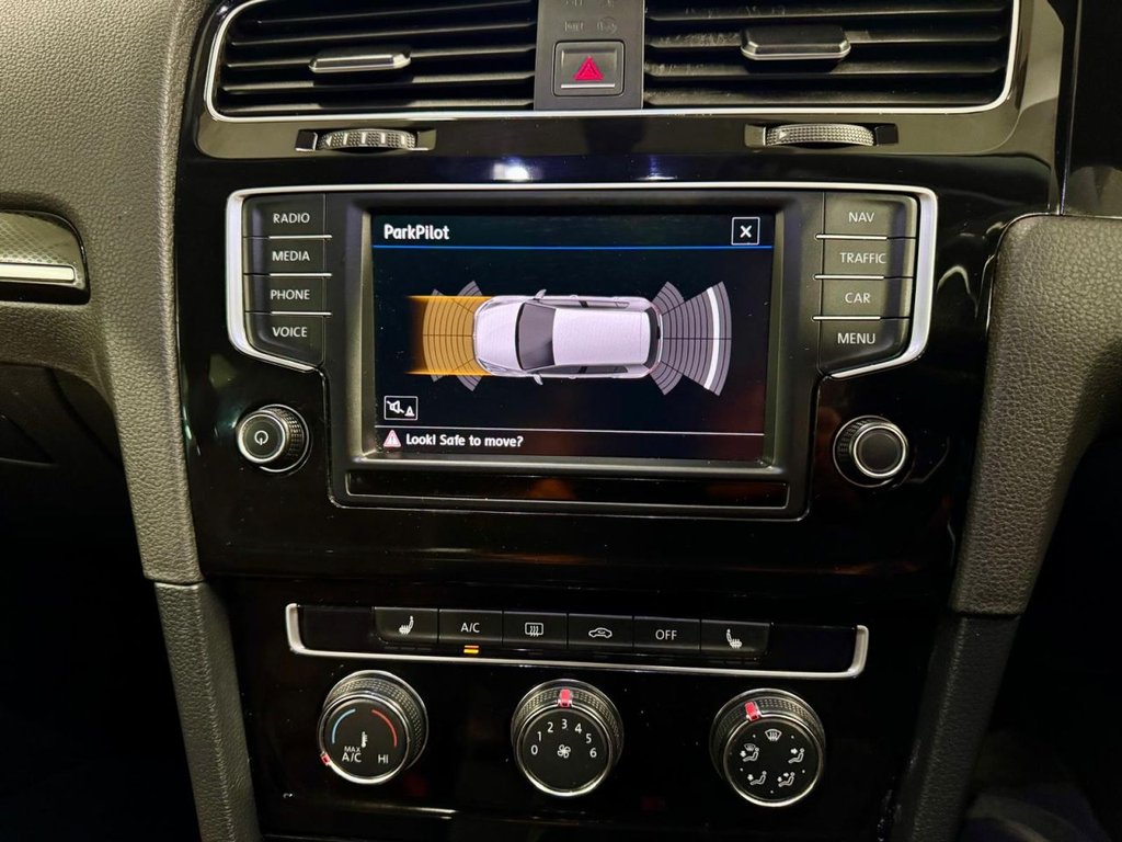 Used Volkswagen Golf 2016 for sale - 77765596: Photo 8