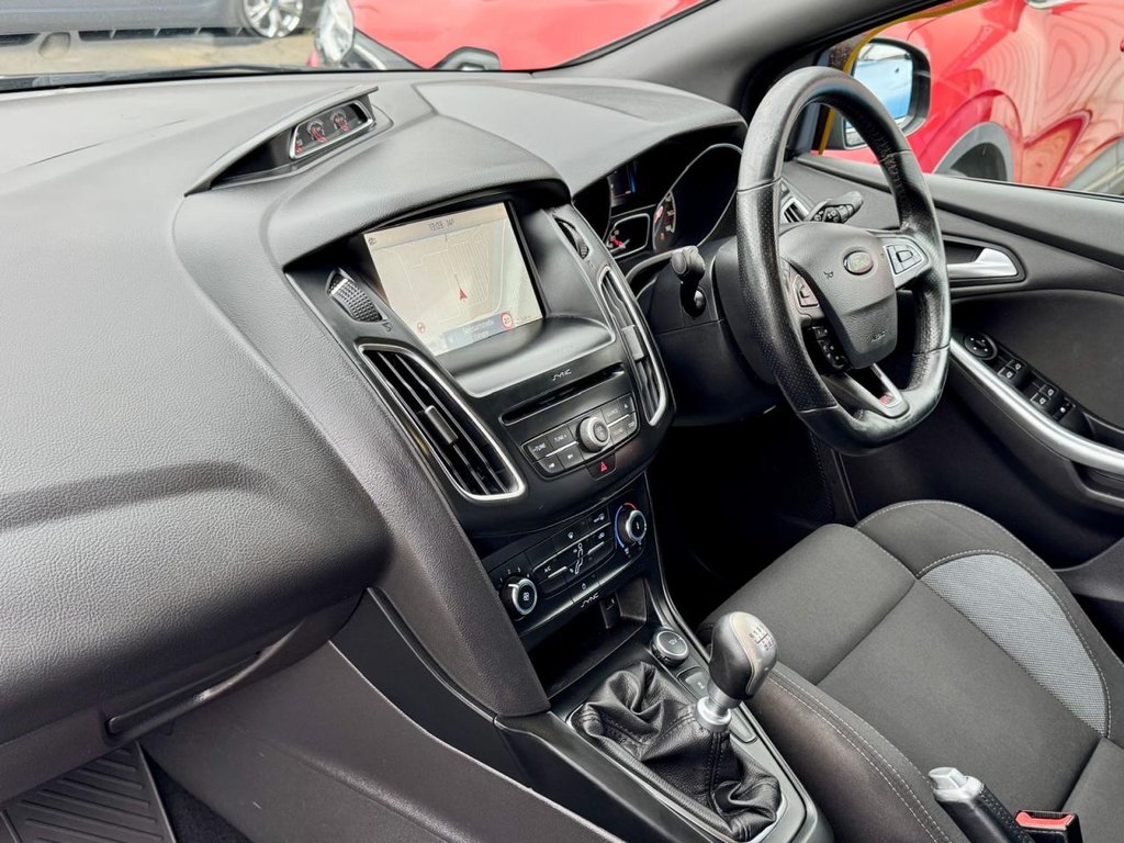 Used Ford Focus 2015 for sale - 78002424: Photo 11