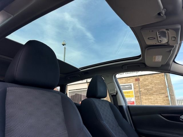 Used Nissan Qashqai 2016 for sale - 77258104: Photo 17