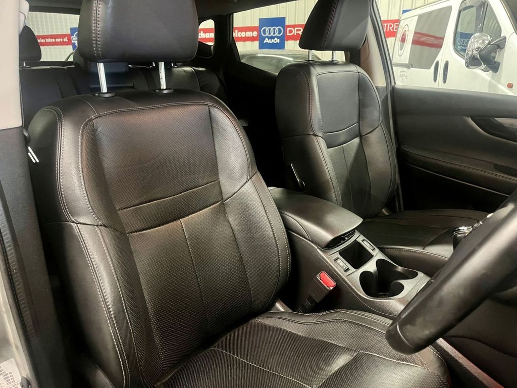 Used Nissan Qashqai 2015 for sale - 77919549: Photo 11