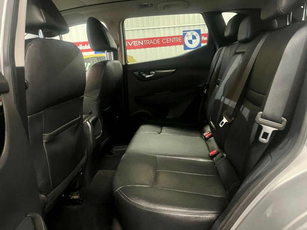 Used Nissan Qashqai 2015 for sale - 77919549: Photo 14