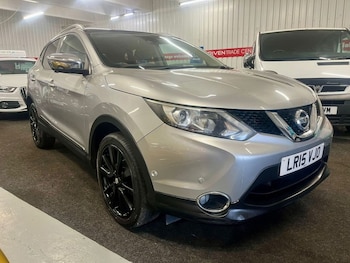 Used Nissan Qashqai 2015 for sale - 77919549: Photo