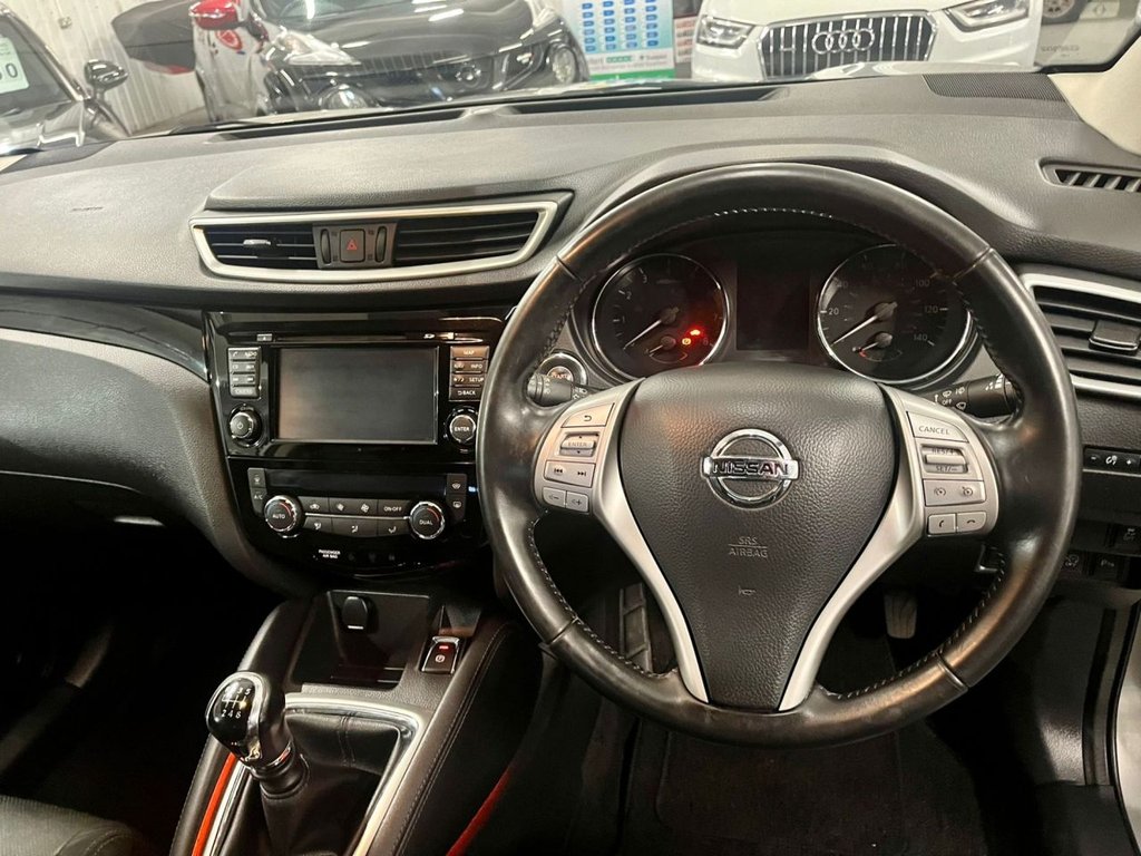 Used Nissan Qashqai 2015 for sale - 77919549: Photo 9