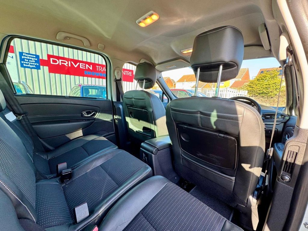 Used Renault Scenic 2015 for sale - 77258133: Photo 17