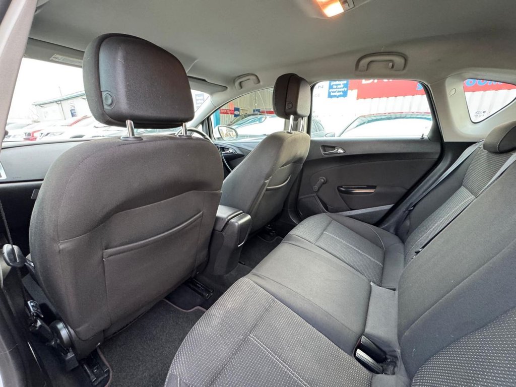 Used Vauxhall Astra 2014 for sale - 77765563: Photo 12
