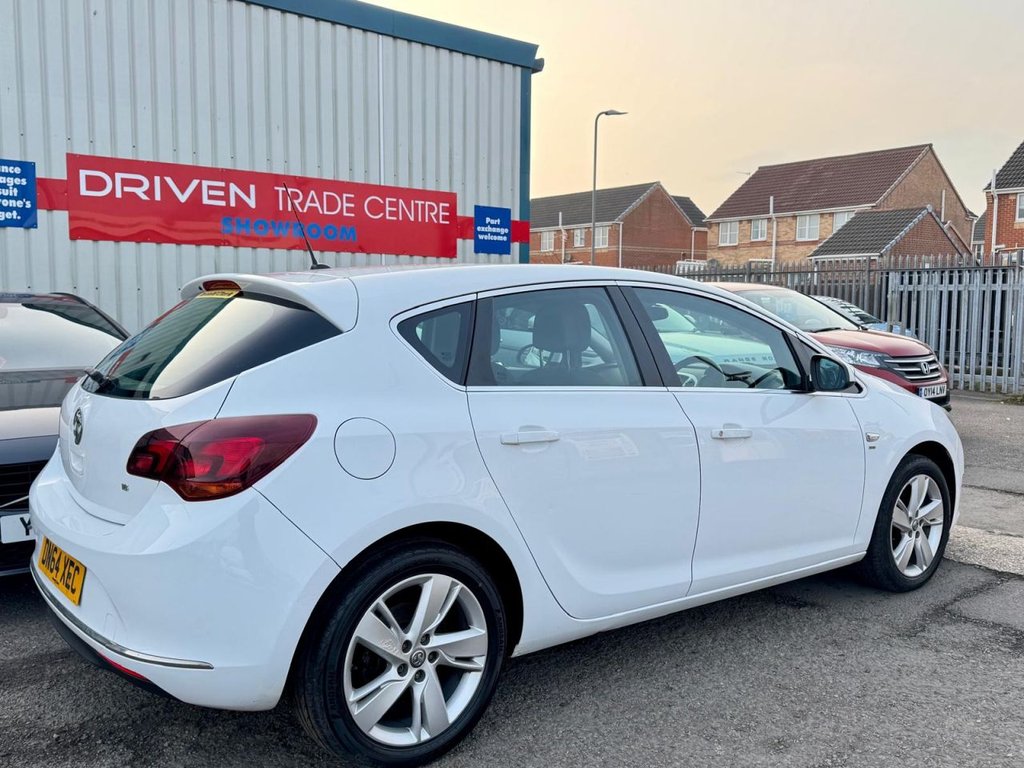 Used Vauxhall Astra 2014 for sale - 77765563: Photo 17