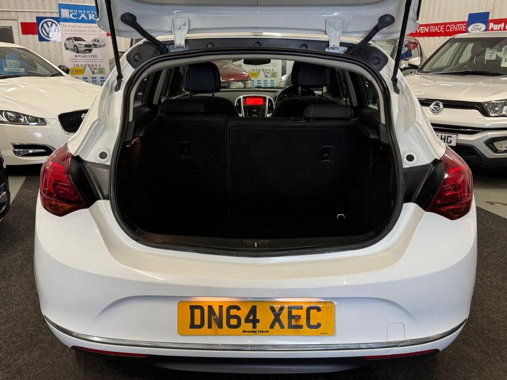 Used Vauxhall Astra 2014 for sale - 77765563: Photo 6