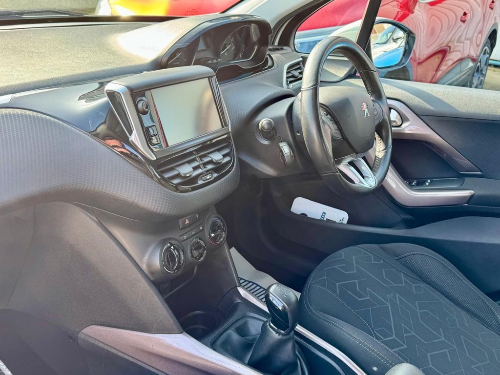 Used Peugeot 2008 2016 for sale - 78181071: Photo 8