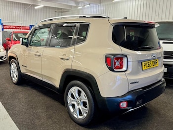 Used Jeep Renegade 2015 for sale - 77427845: Photo