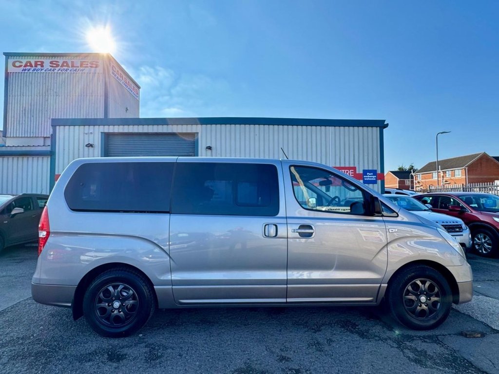 Used Hyundai i800 2013 for sale - 77792435: Photo 2