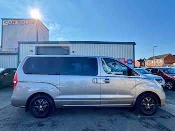 Used Hyundai i800 2013 for sale - 77792435: Photo