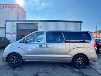 Used Hyundai i800 2013 for sale - 77792435: Photo