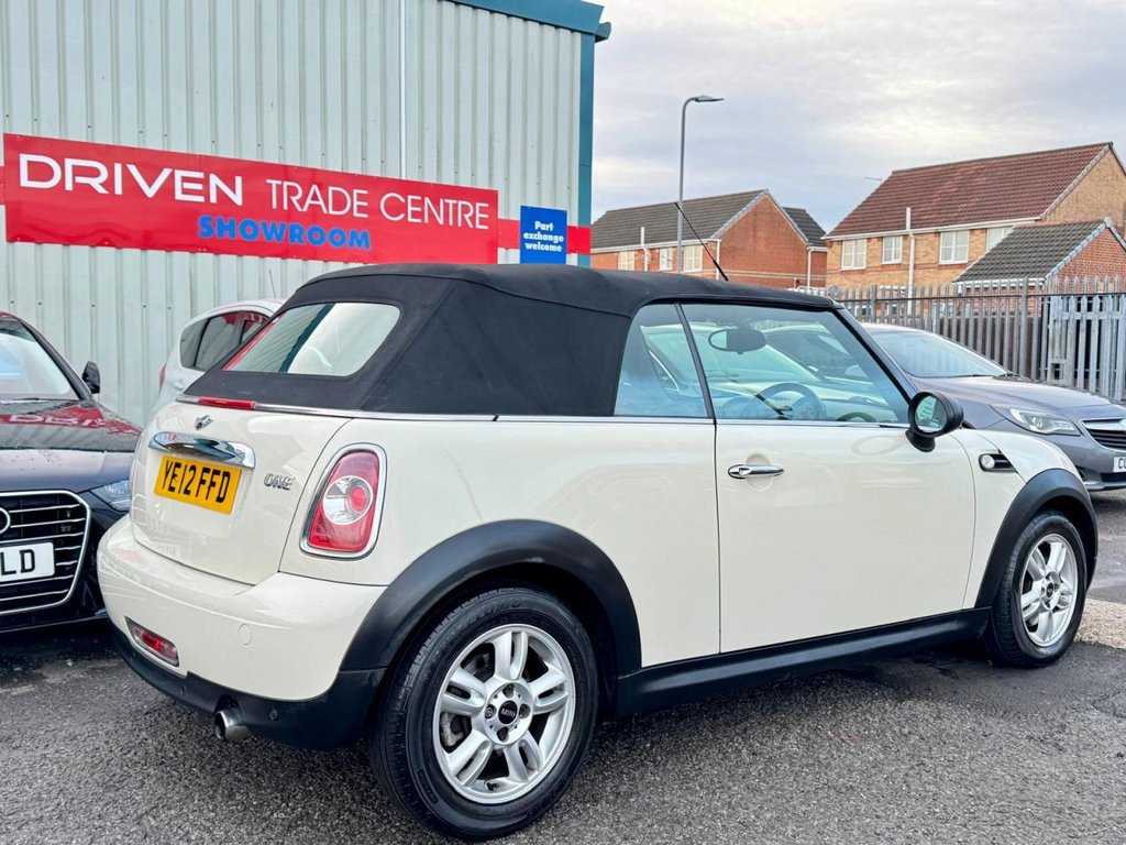 Used MINI Convertible 2012 for sale - 77258142: Photo 15