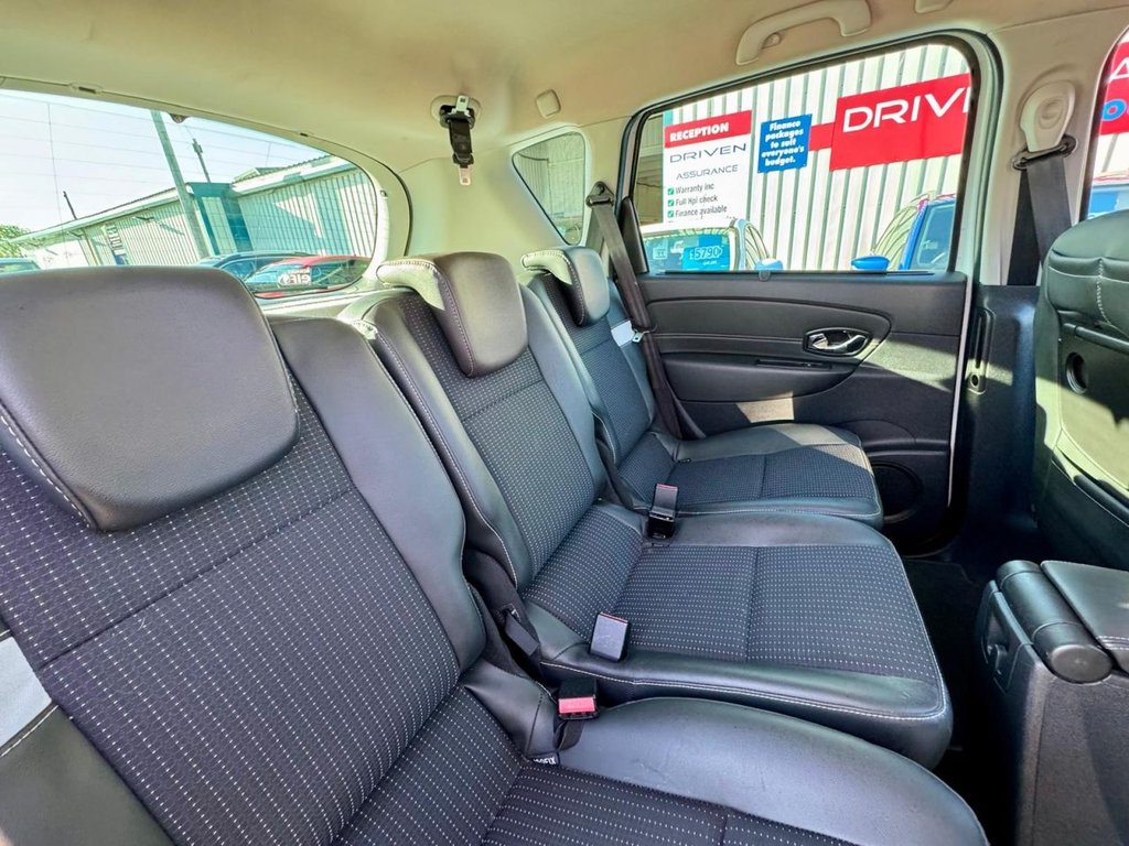 Used Renault Scenic 2015 for sale - 77952691: Photo 16