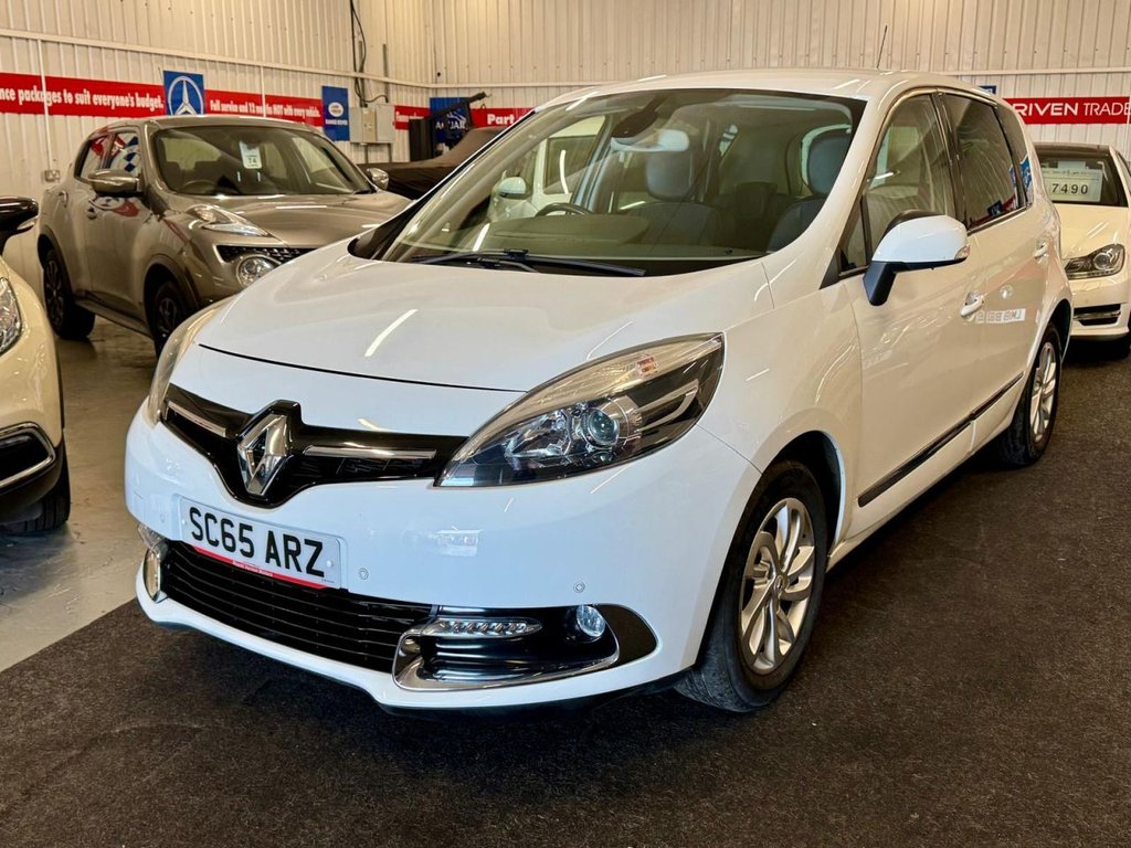 Used Renault Scenic 2015 for sale - 77952691: Photo 2
