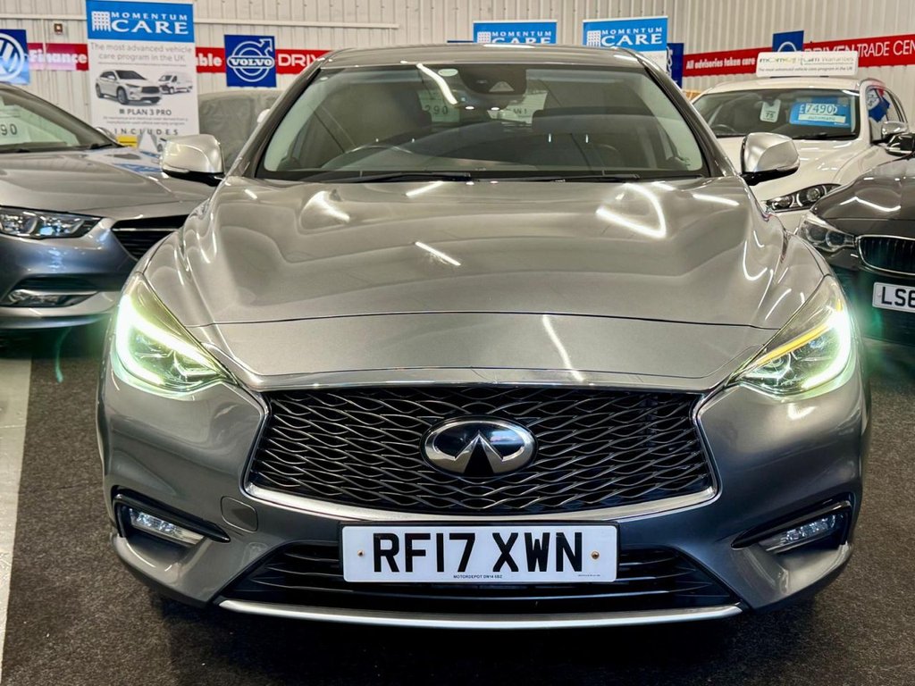 Used Infiniti Q30 2017 for sale - 77258118: Photo 2