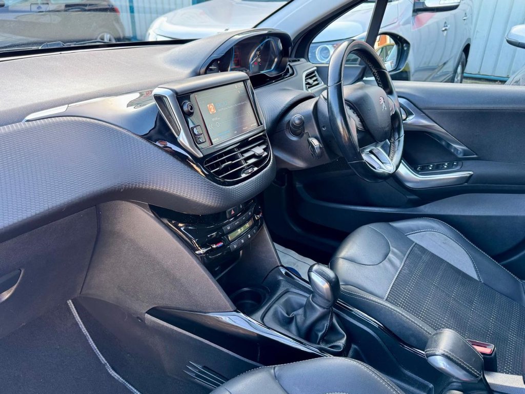 Used Peugeot 2008 2017 for sale - 77734388: Photo 10