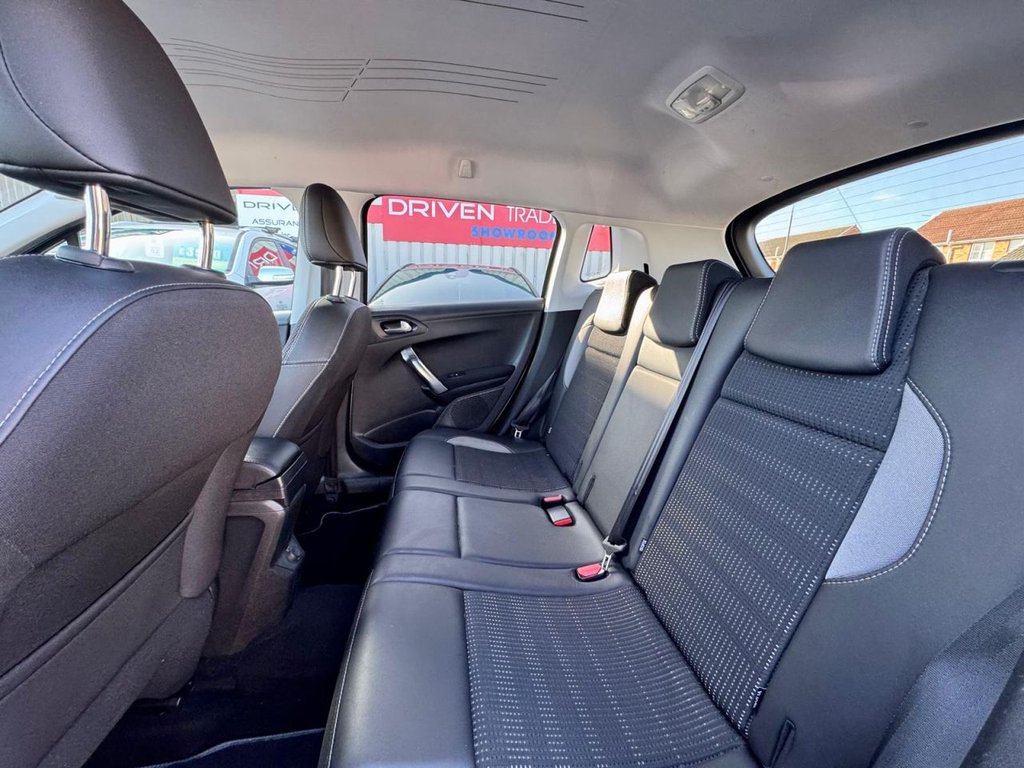 Used Peugeot 2008 2017 for sale - 77734388: Photo 14