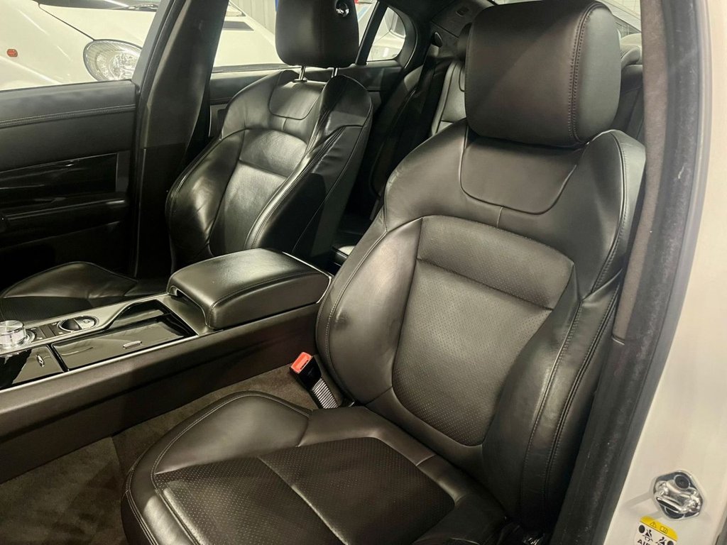 Used Jaguar XF 2014 for sale - 77609051: Photo 13