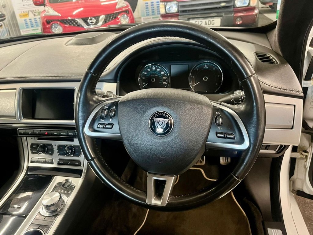 Used Jaguar XF 2014 for sale - 77609051: Photo 9