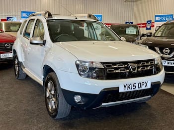 Used Dacia Duster 2015 for sale - 79694932: Photo