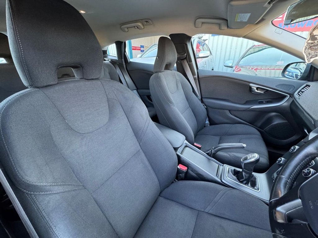 Used Volvo V40 2014 for sale - 77748791: Photo 12