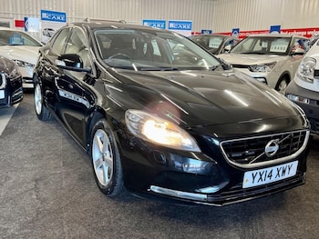 Used Volvo V40 2014 for sale - 77748791: Photo