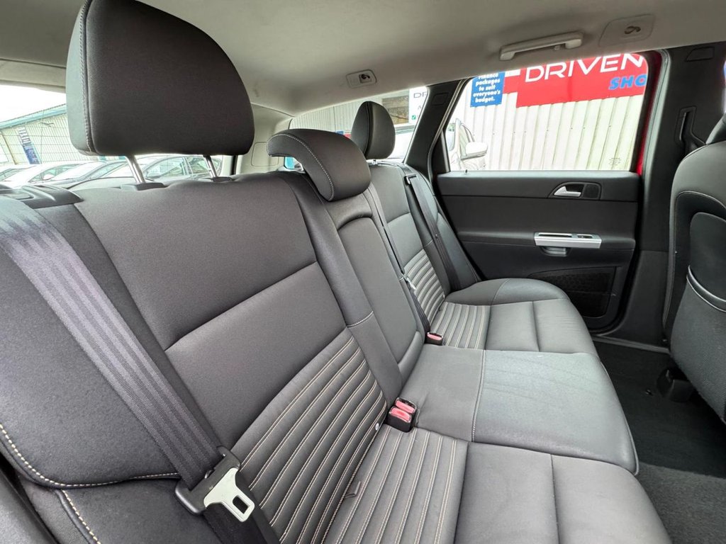 Used Volvo V50 2010 for sale - 77692899: Photo 18