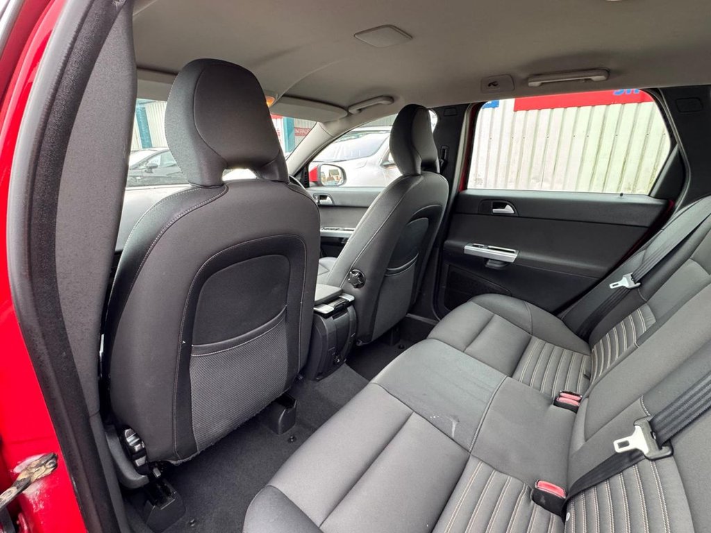 Used Volvo V50 2010 for sale - 77692899: Photo 20