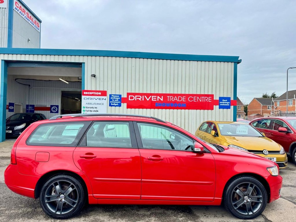 Used Volvo V50 2010 for sale - 77692899: Photo 9