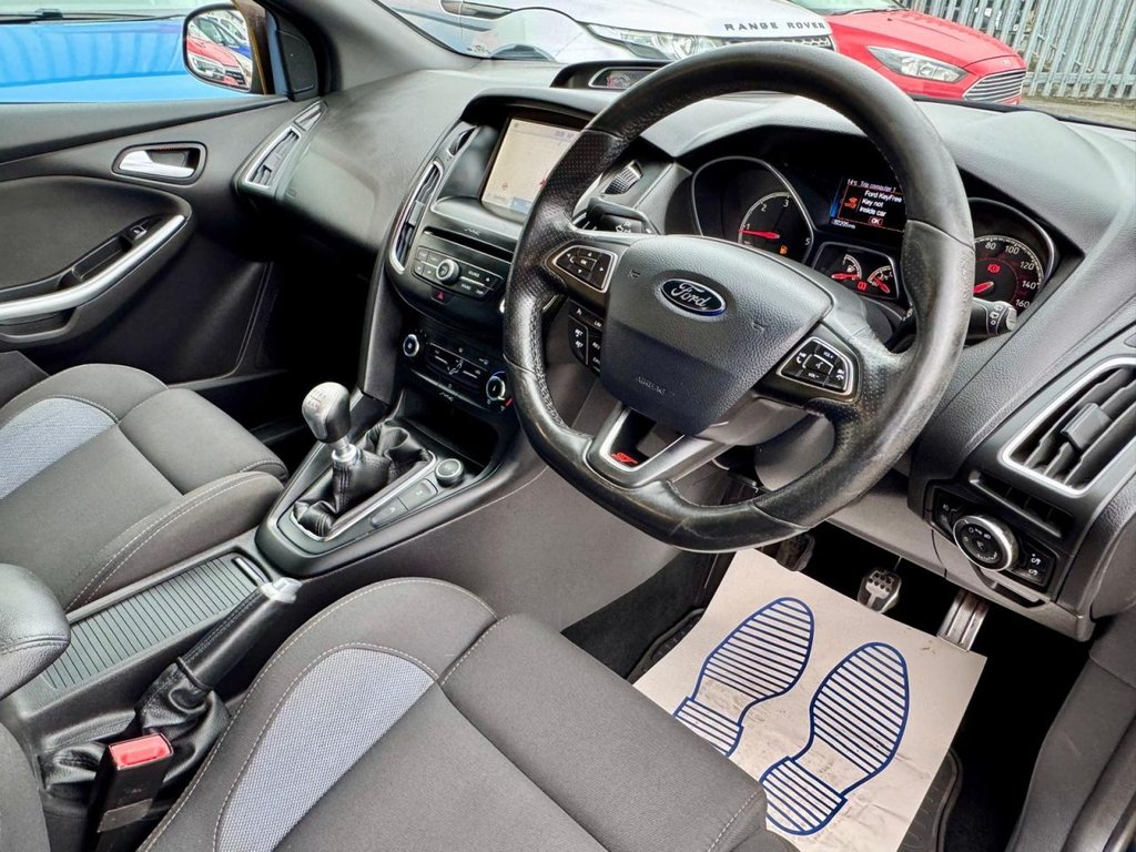 Used Ford Focus 2015 for sale - 78124477: Photo 10