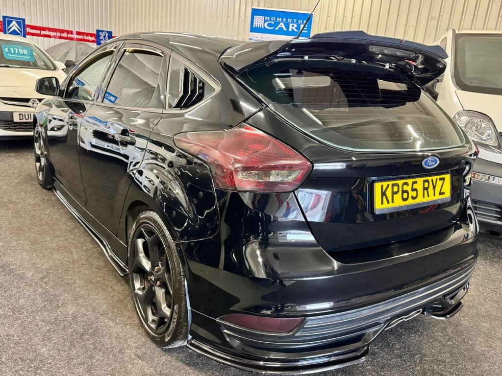 Used Ford Focus 2015 for sale - 78124477: Photo 5