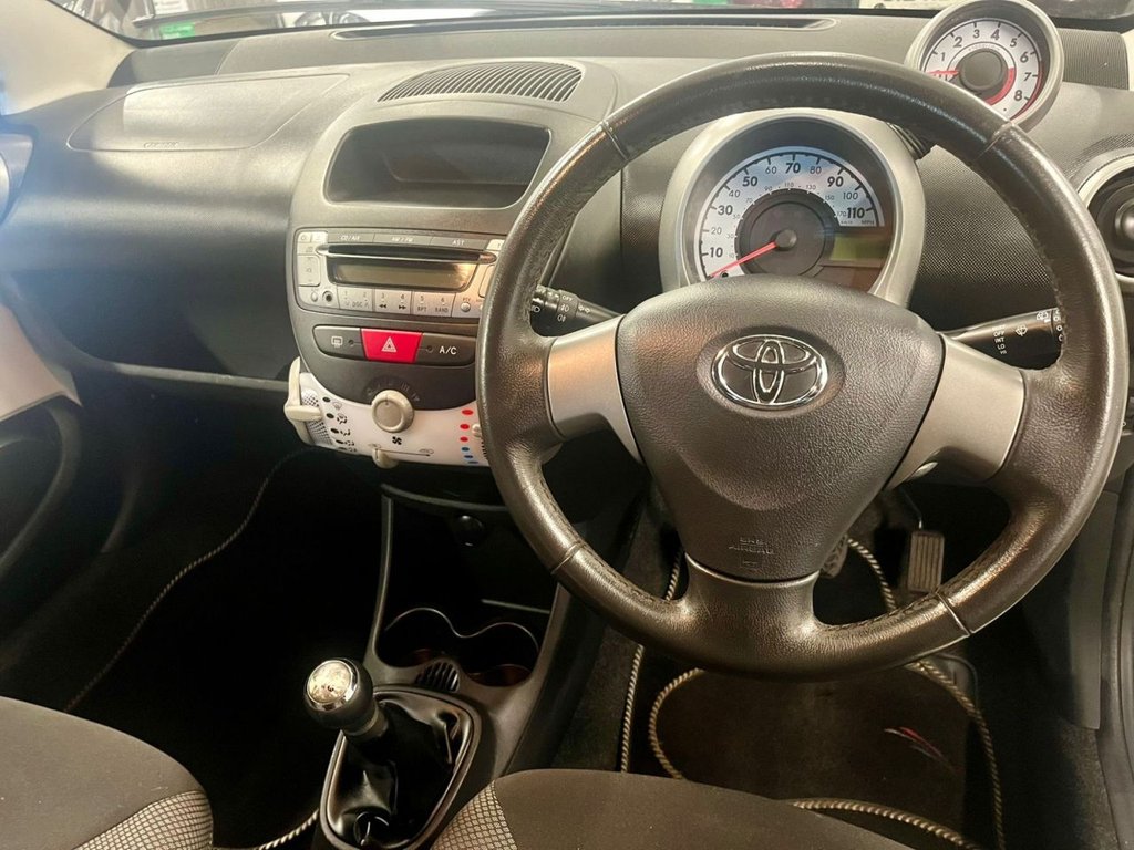Used Toyota AYGO 2013 for sale - 77654944: Photo 4