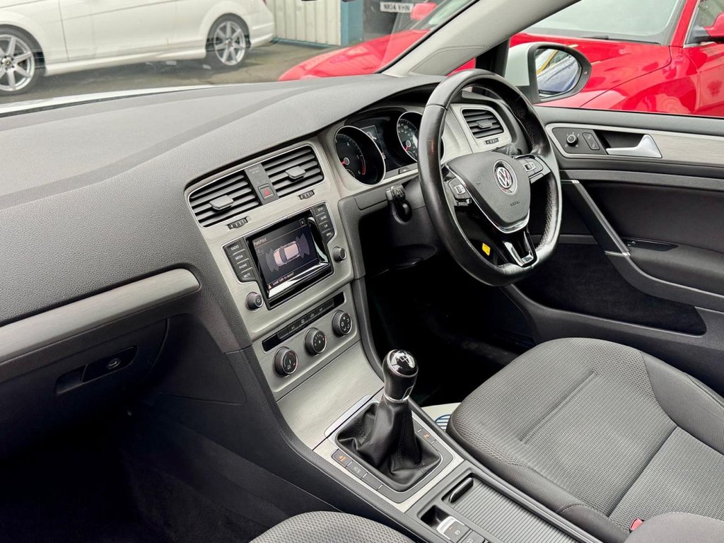 Used Volkswagen Golf 2015 for sale - 77436807: Photo 11