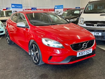 Used Volvo V40 2017 for sale - 78760509: Photo