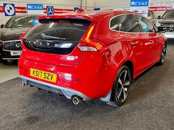 Used Volvo V40 2017 for sale - 78760509: Photo