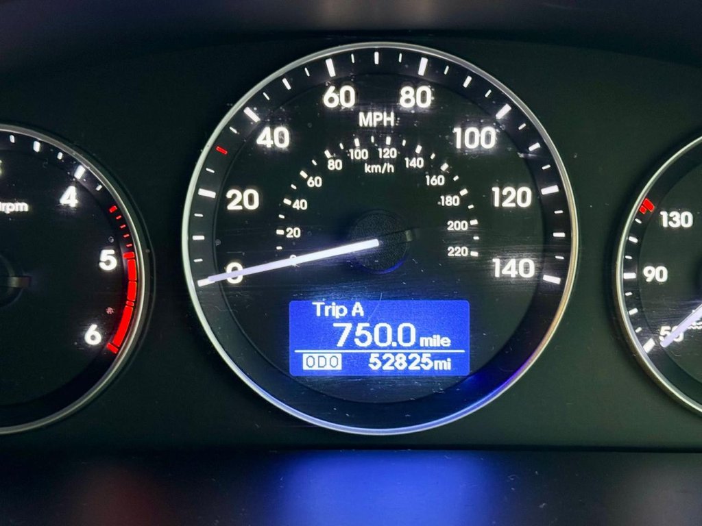 Used Hyundai i800 2019 for sale - 77422726: Photo 8