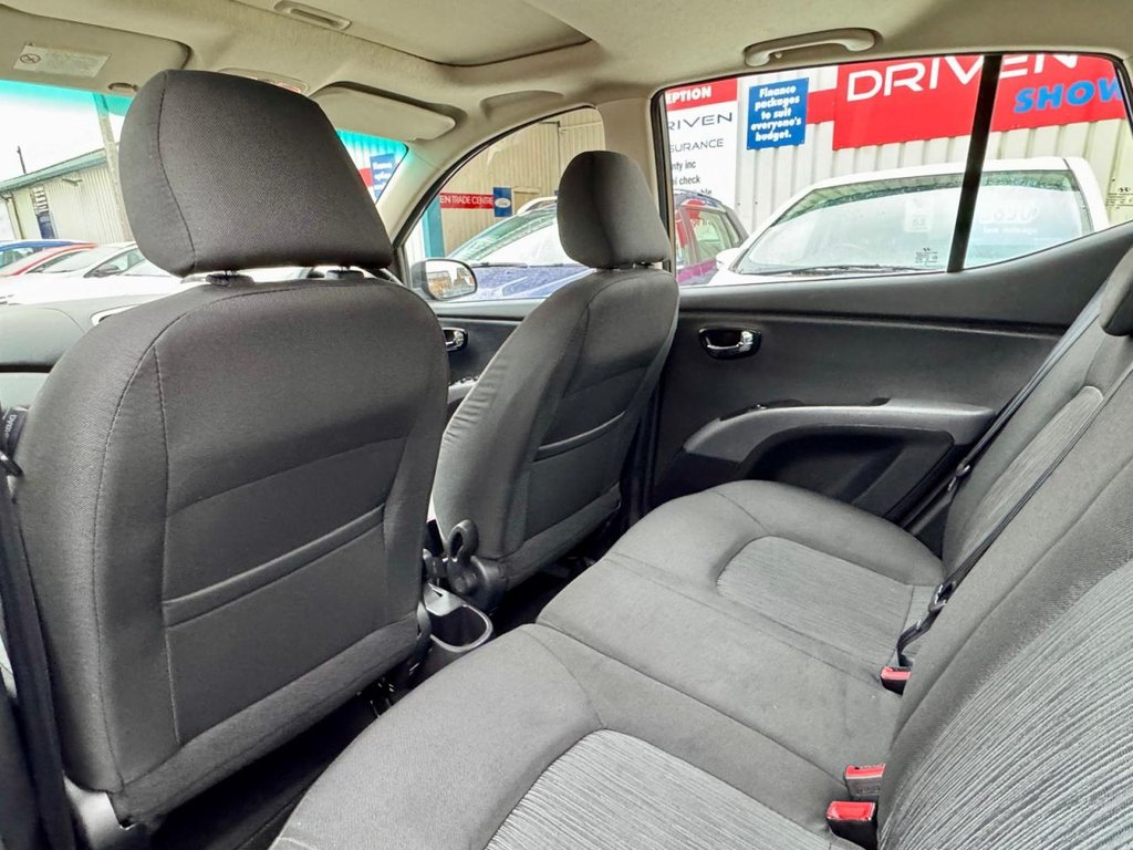 Used Hyundai i10 2013 for sale - 77302626: Photo 19